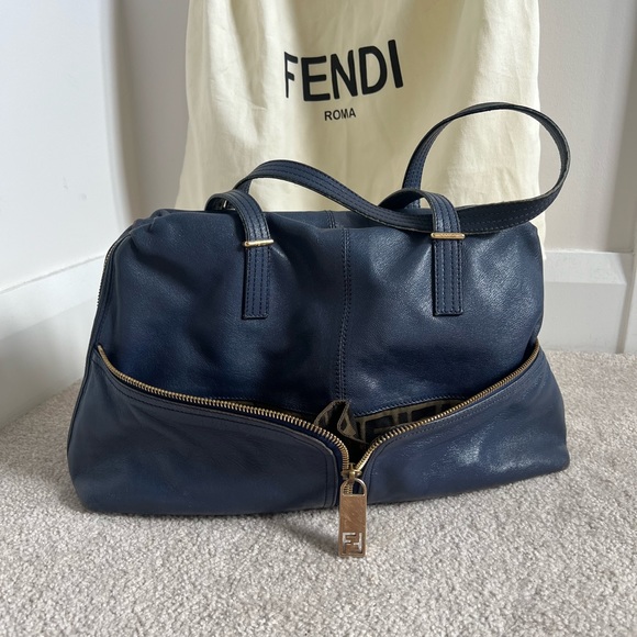 Vintage Fendi Lambskin Bag - Picture 3 of 16